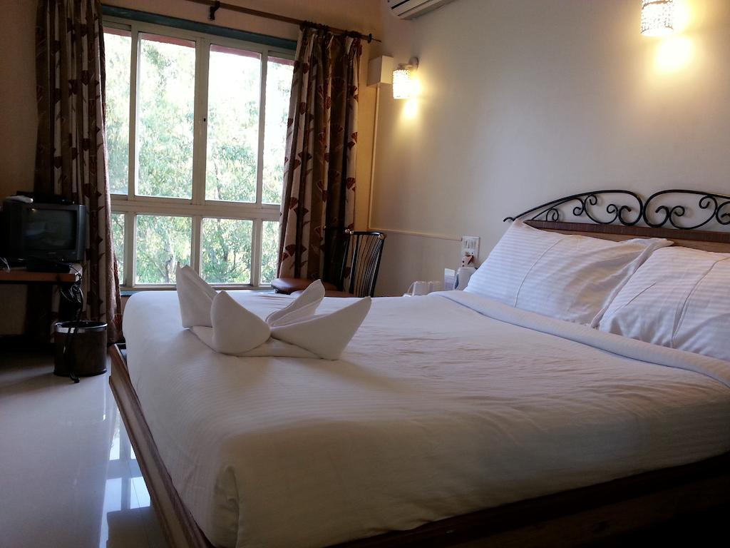 เบลล่า วิสต้า รีสอร์ต Hotel มหาบาเลชวาร์ ห้อง รูปภาพ
