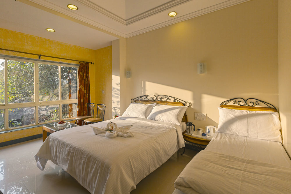 เบลล่า วิสต้า รีสอร์ต Hotel มหาบาเลชวาร์ ภายนอก รูปภาพ