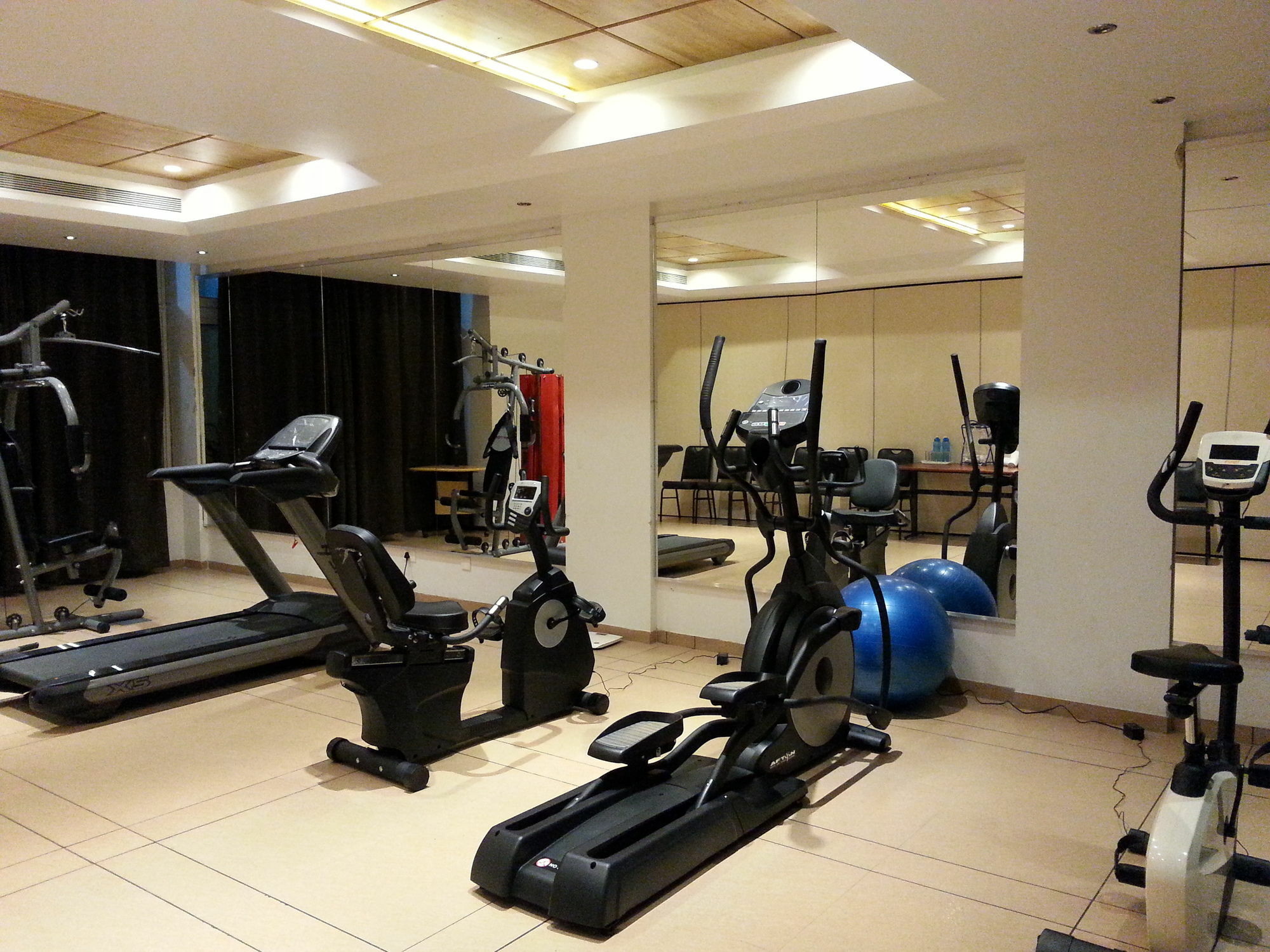 เบลล่า วิสต้า รีสอร์ต Hotel มหาบาเลชวาร์ ภายนอก รูปภาพ